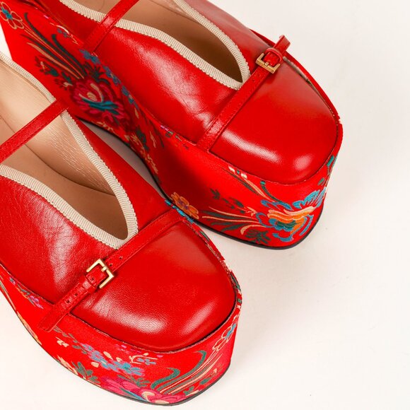 Gucci Hibiscus Red Malaga Kid Silk Hannelore Detachable Platform Slide - Picture 7 of 13